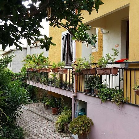 B&B Sara Ossi エクステリア 写真