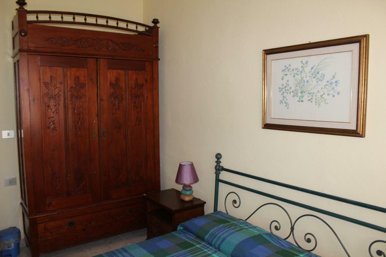 B&B Sara Ossi エクステリア 写真